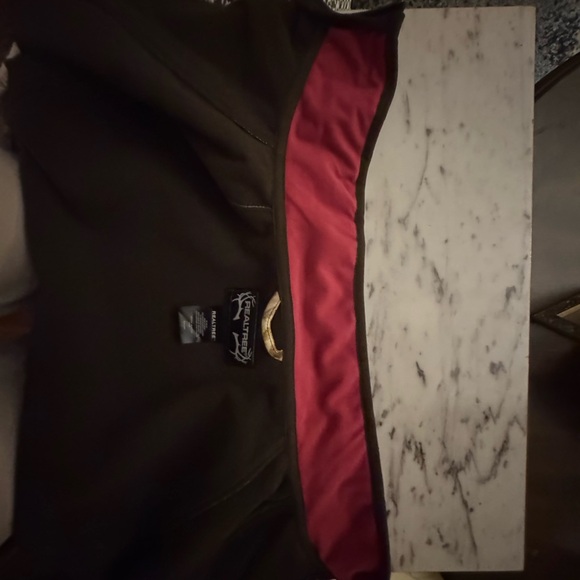 Realtree Camouflage Utility Jacket Women’s pink trim - Picture 8 of 13